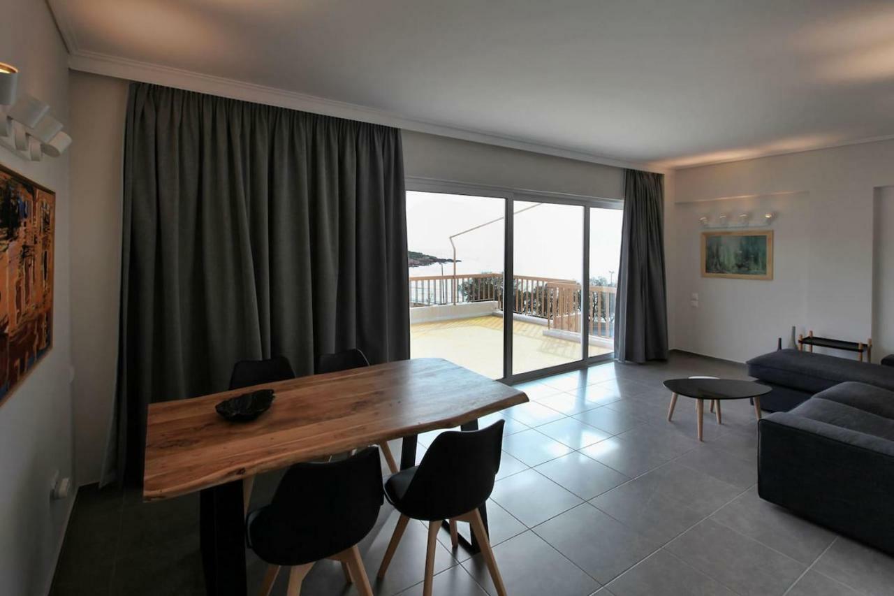 Seaside Renovated Top Floor Apartment Saronida Luaran gambar