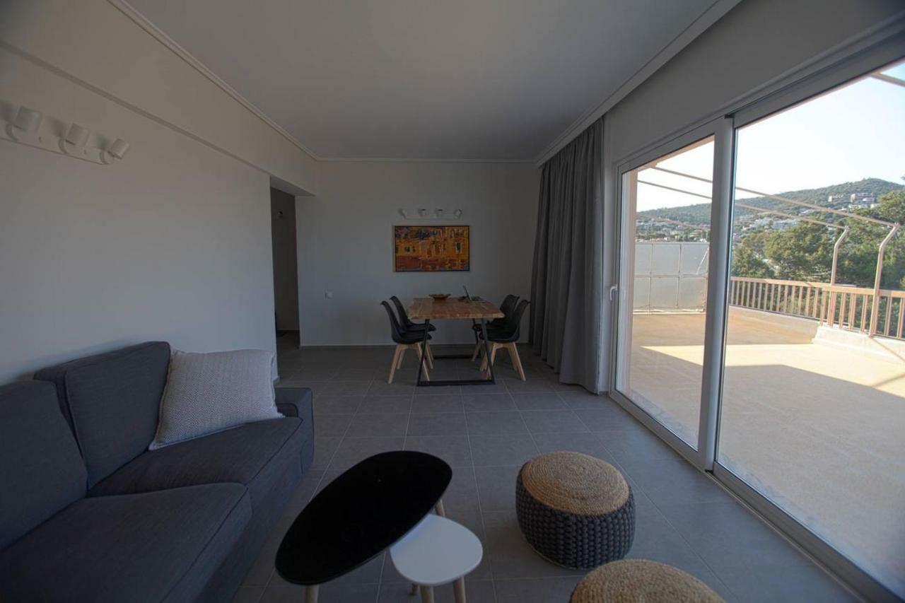 Seaside Renovated Top Floor Apartment Saronida Luaran gambar
